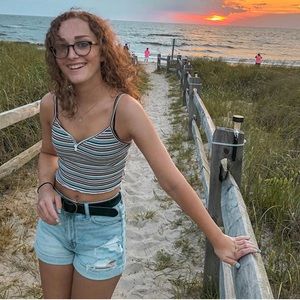 Meet your Posher, Rachel